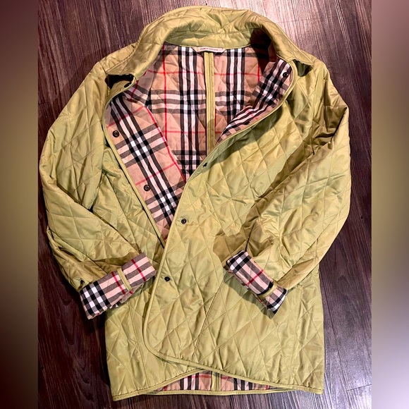 Burberry Jackets & Blazers - Auth. Burberry Quilted Jacket